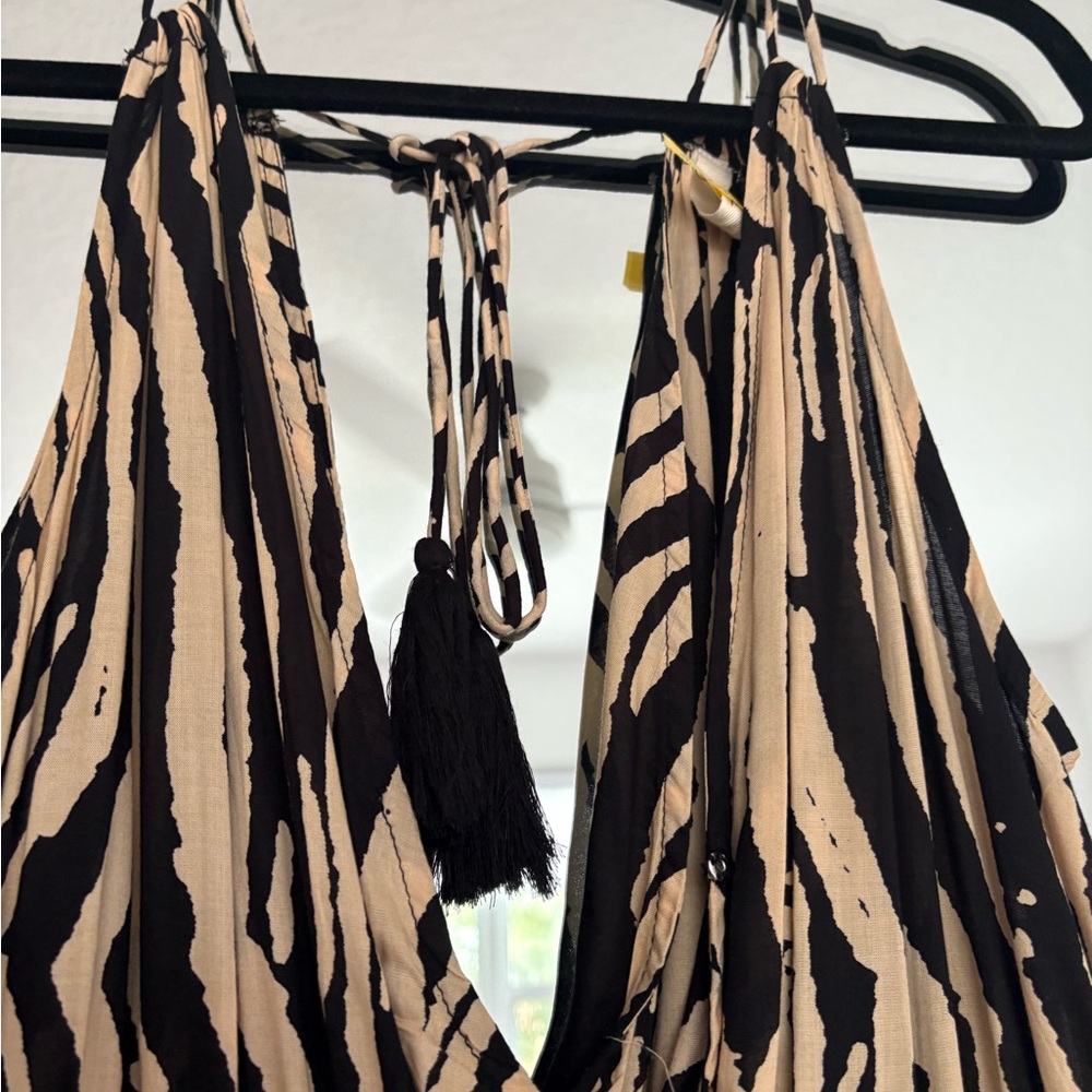 Elan Stylish Zebra Print Maxi Dress - Picture 2 of 5